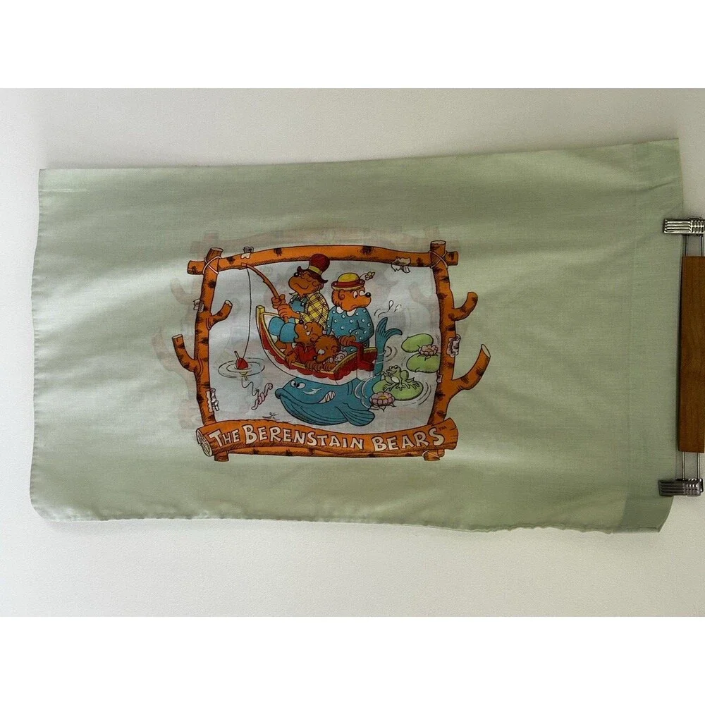 Vintage Lady Pepperell Berenstain Bears Standard Pillowcase Pillow Case 1980's